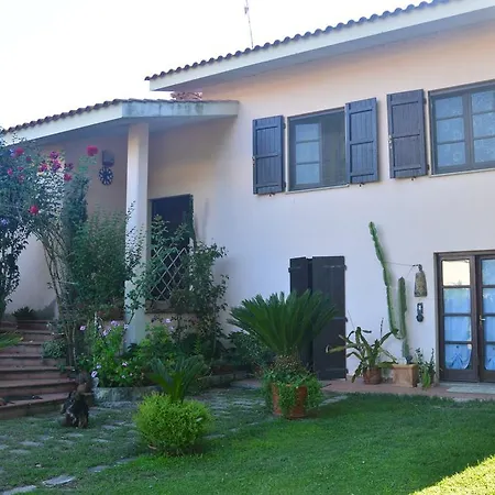 לינה וארוחת בוקר Fra E Fe