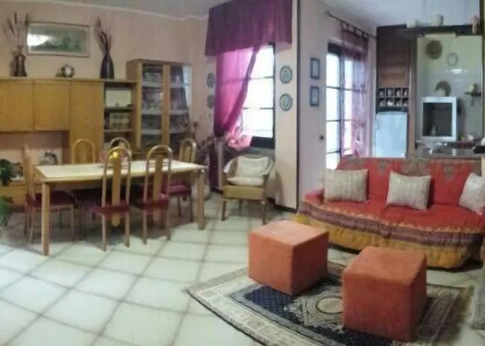 弗拉费住宿加早餐旅馆 住宿加早餐酒店 阿尔博里亚